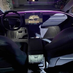 242 Авто на весілля Tesla Model 3 чорна з водієм - авто на весілля у Києві - портфоліо 3