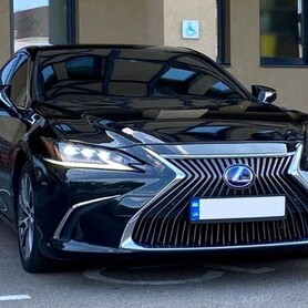 429 Авто на весілля Lexus ES 300h оренда з водієм - авто на весілля у Києві - портфоліо 2
