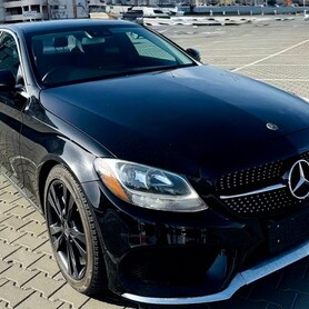 432 Авто без водія Mercedes-Benz С-Сlass - авто на весілля у Києві - портфоліо 1