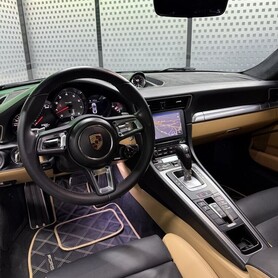 435 Прокат Porsche 911 S в Києві (чорний) - авто на весілля у Києві - портфоліо 4