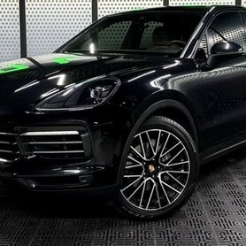 436 Porsche Cayenne NEW прокат без водія - авто на весілля у Києві - портфоліо 1
