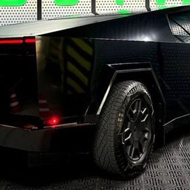 351 Tesla Cybertruck чорний прокат - авто на весілля у Києві - портфоліо 3