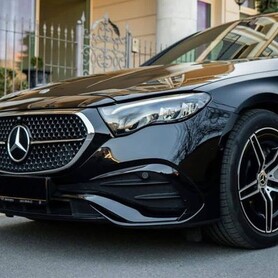 222 Оренда Mercedes Benz E-class W214 - авто на весілля у Києві - портфоліо 3
