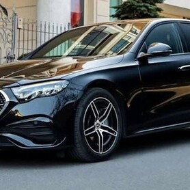 222 Оренда Mercedes Benz E-class W214 - авто на весілля у Києві - портфоліо 1