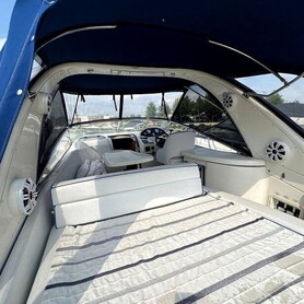 VIP яхти Bavaria 27 у Києві - авто на весілля у Києві - портфоліо 6