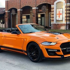 398 Кабріолет Ford Mustang GT помаранчовий - авто на весілля у Києві - портфоліо 2