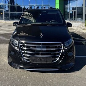 039 Мікроавтобус Mercedes-Benz V class 2025 - авто на весілля у Києві - портфоліо 2