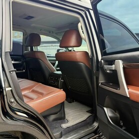 143 Оренда броньованої Toyota Land Cruiser 200 - авто на весілля у Києві - портфоліо 4