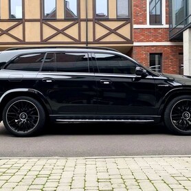 258 Mercedes-Benz GLS 63 AMG - авто на весілля у Києві - портфоліо 4