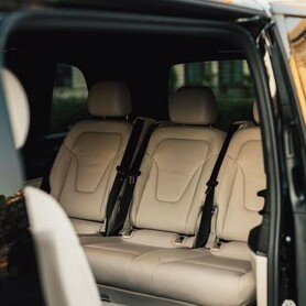 438 Mercedes-Benz V class NEW з Києва - авто на весілля у Києві - портфоліо 3