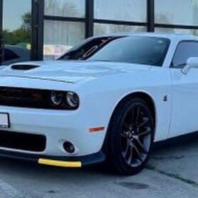 440 Прокат Dodge Challenger білий 6.4 - авто на весілля у Києві - портфоліо 2