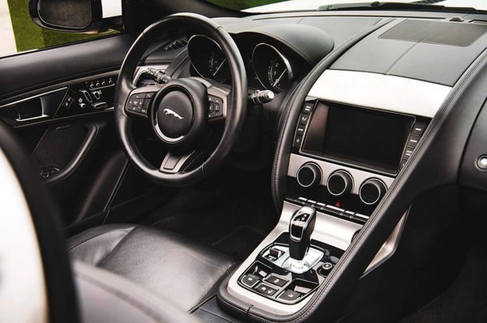 441 Прокат Jaguar F-Type кабріолетів Києві 
