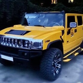 442 Hummer H2 жовтий — оренда на зйомки в Києві - авто на весілля у Києві - портфоліо 3