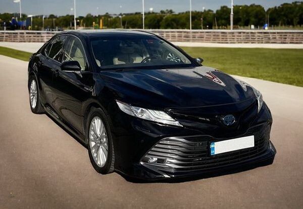 443 Оренда Toyota Camry 2025 в Києві  