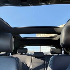 445 Позашляховик Mercedes-Benz GLA 250 на весілля - авто на весілля у Києві - портфоліо 6