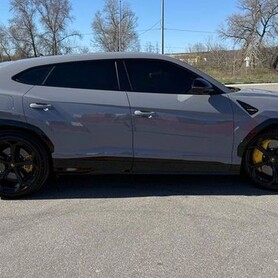 066 Оренда Lamborghini Urus у Києві – з водієм - авто на весілля у Києві - портфоліо 3