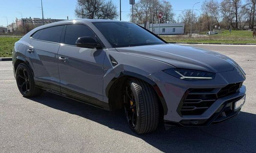 066 Оренда Lamborghini Urus у Києві – з водієм 