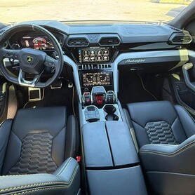 066 Оренда Lamborghini Urus у Києві – з водієм - авто на весілля у Києві - портфоліо 5