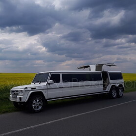 Лімузин Львів Gelandewagen 3 вісі - авто на весілля у Львові - портфоліо 3