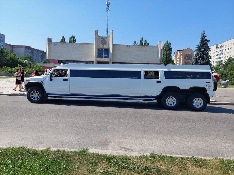  Лімузин Львів Hummer H2 2015 3 вісі 