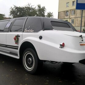 Лімузин Lincoln Excalibur у Львові - авто на весілля у Львові - портфоліо 2