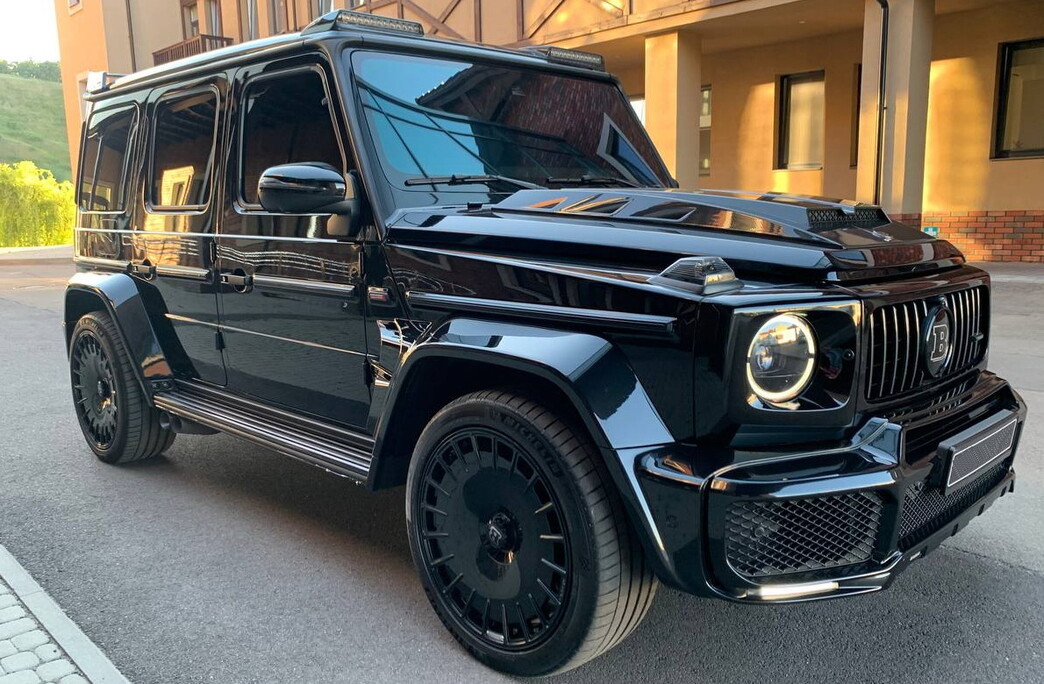 116 Оренда Mercedes-Benz G63 Brabus з водієм 