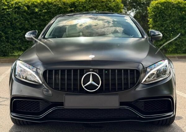 163 Mercedes-Benz C Coupe — оренда з водієм 
