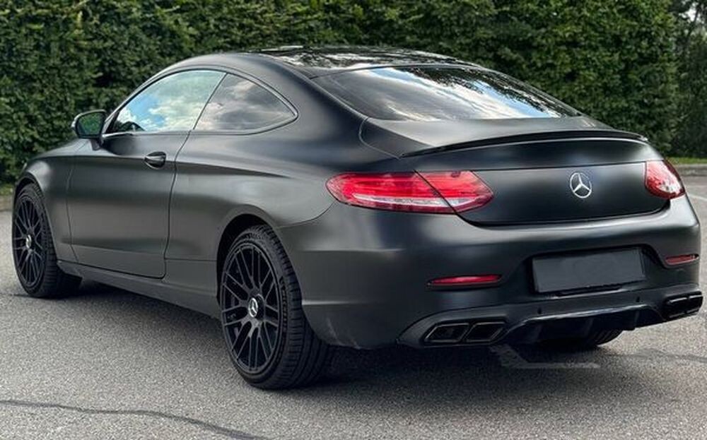 163 Mercedes-Benz C Coupe — оренда з водієм 