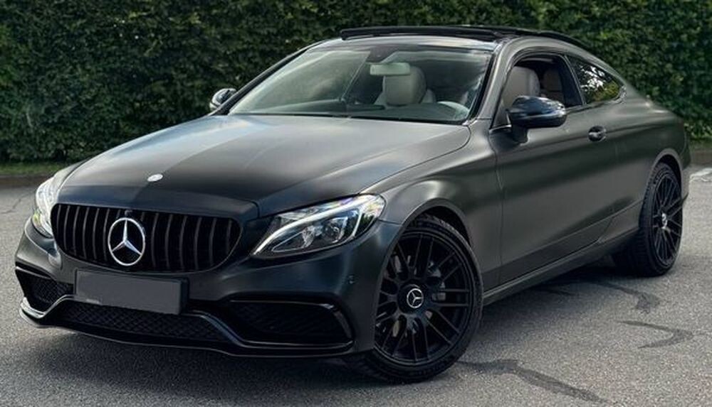 163 Mercedes-Benz C Coupe — оренда з водієм 