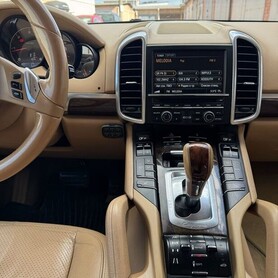 123 Оренда білого Porsche Cayenne на весілля - авто на весілля у Києві - портфоліо 5