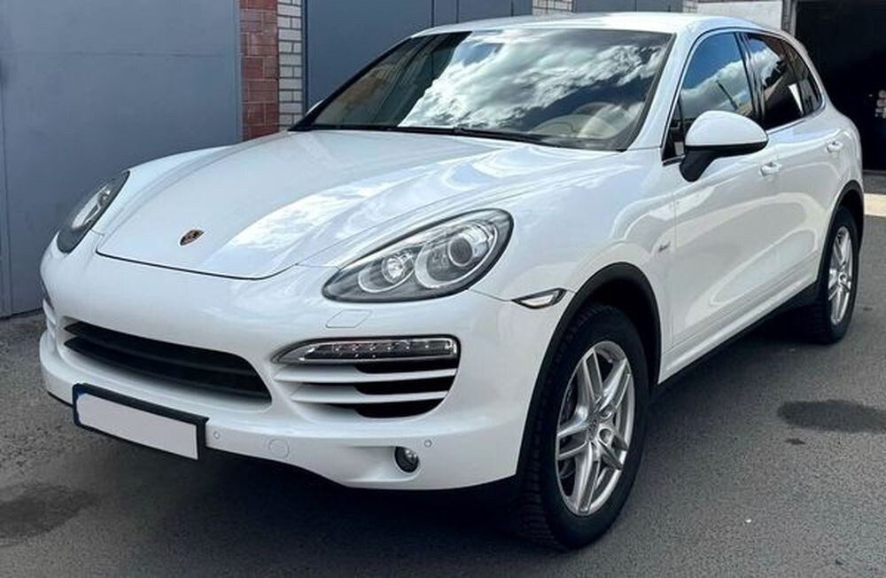 123 Оренда білого Porsche Cayenne на весілля 