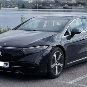 095 Прокат авто без водія Mercedes-Benz EQS 450 - авто на весілля у Києві - портфоліо 2