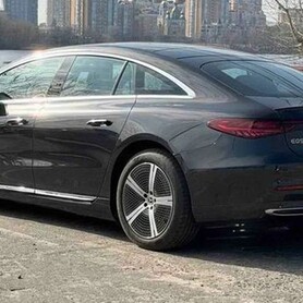 095 Прокат авто без водія Mercedes-Benz EQS 450 - авто на весілля у Києві - портфоліо 3