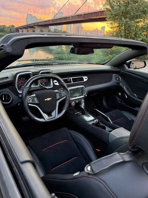 091 Прокат кабріолет Chevrolet Camaro чорний  