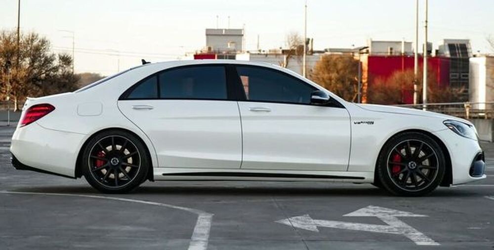 243 Оренда Mercedes-Benz S63 AMG W222 білий  