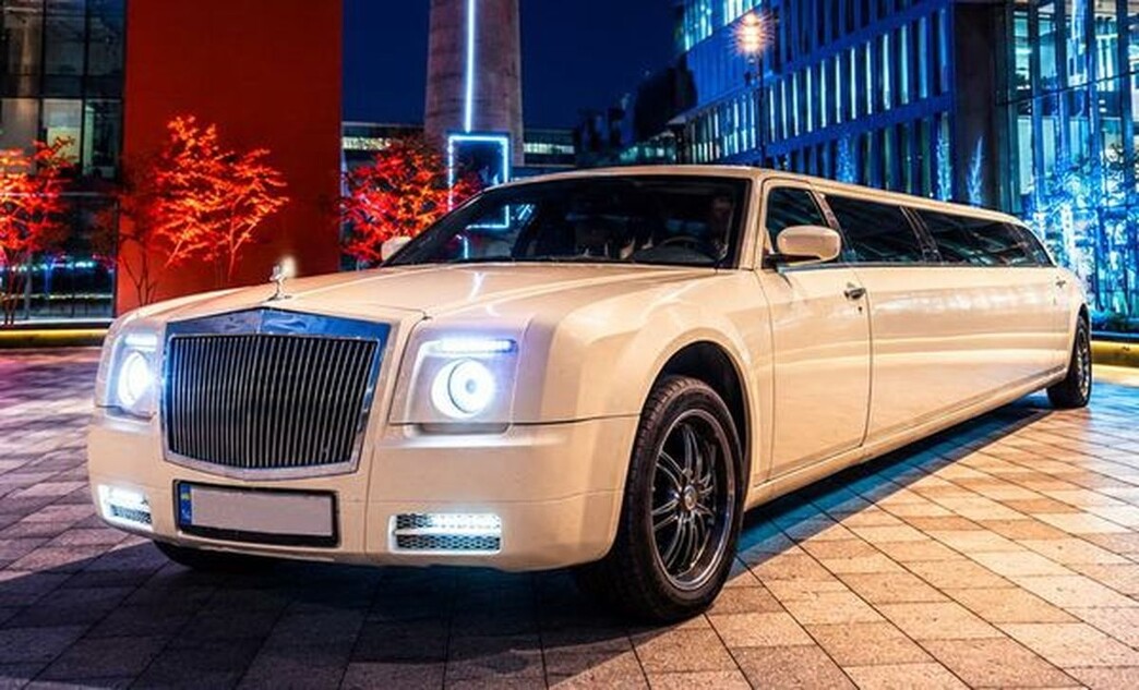 355 Лімузин Rolls-Royce Phantom Galaxy 
