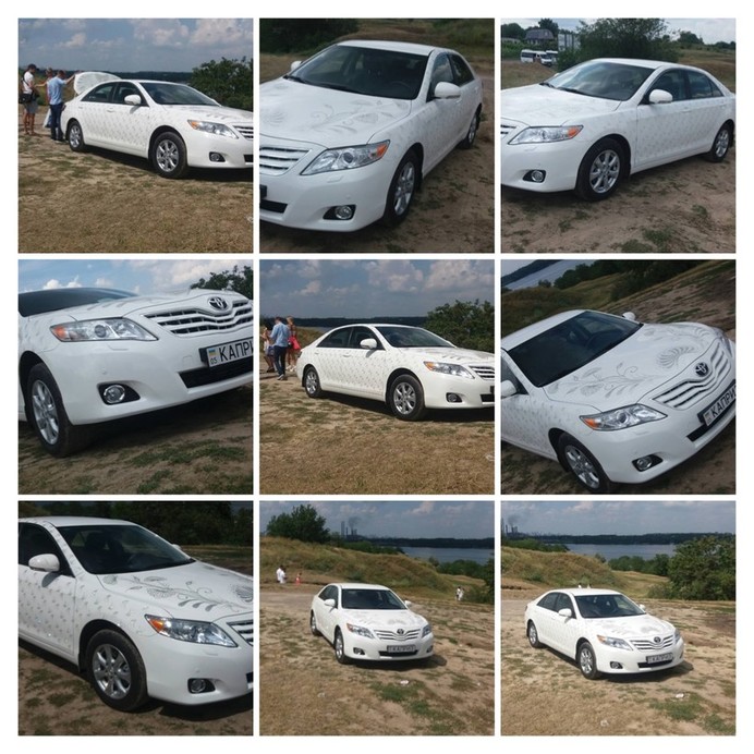 Toyota Camry Swarovski crystals  