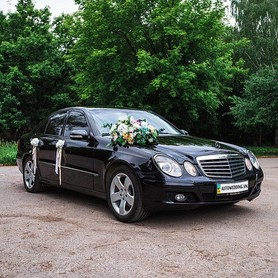 Mercedes W211 - авто на весілля у Вінниці - портфоліо 2