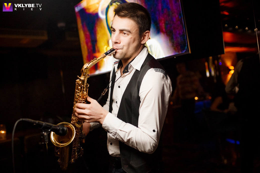 Jemil Sax