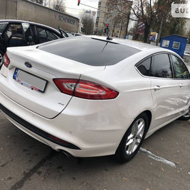 Ford Fusion 2013 - авто на весілля у Кропивницькому - портфоліо 3