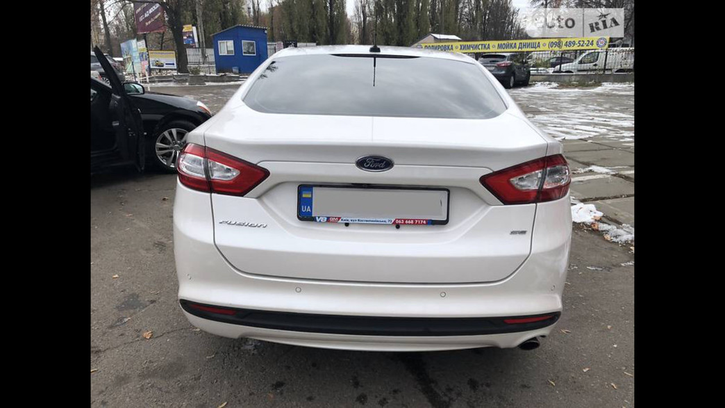 Ford Fusion 2013  