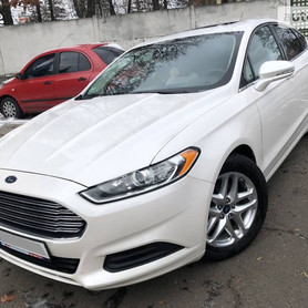 Ford Fusion 2013 - авто на весілля у Кропивницькому - портфоліо 1