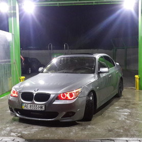 BMW 530i e60 - авто на весілля у Дніпрі - портфоліо 1