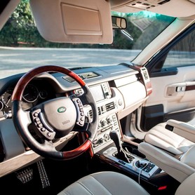 Range Rover Vogue - авто на весілля у Одесі - портфоліо 2