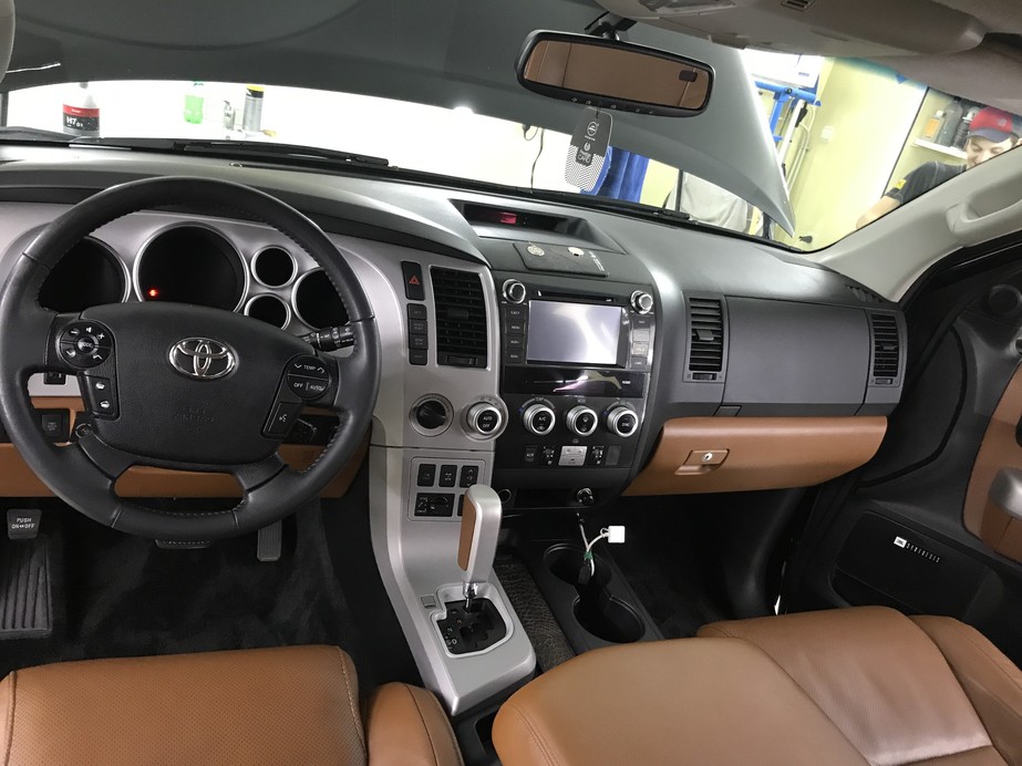 Toyota Sequoia  