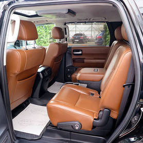 Toyota Sequoia - авто на весілля у Тернополі - портфоліо 3