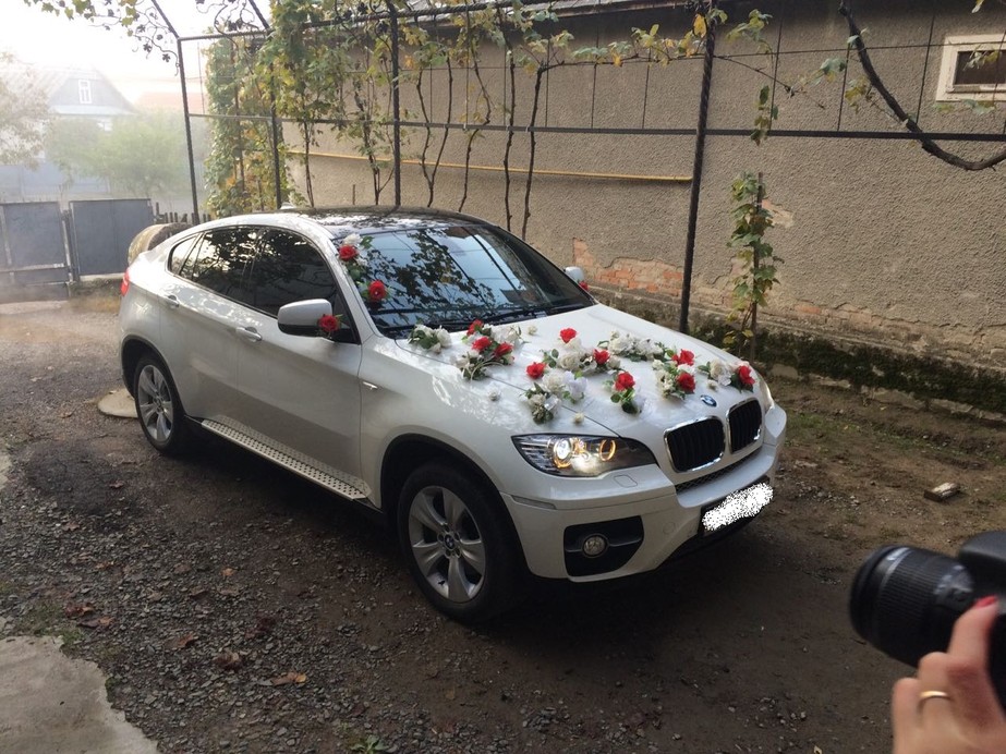 BMW X6 Біла 