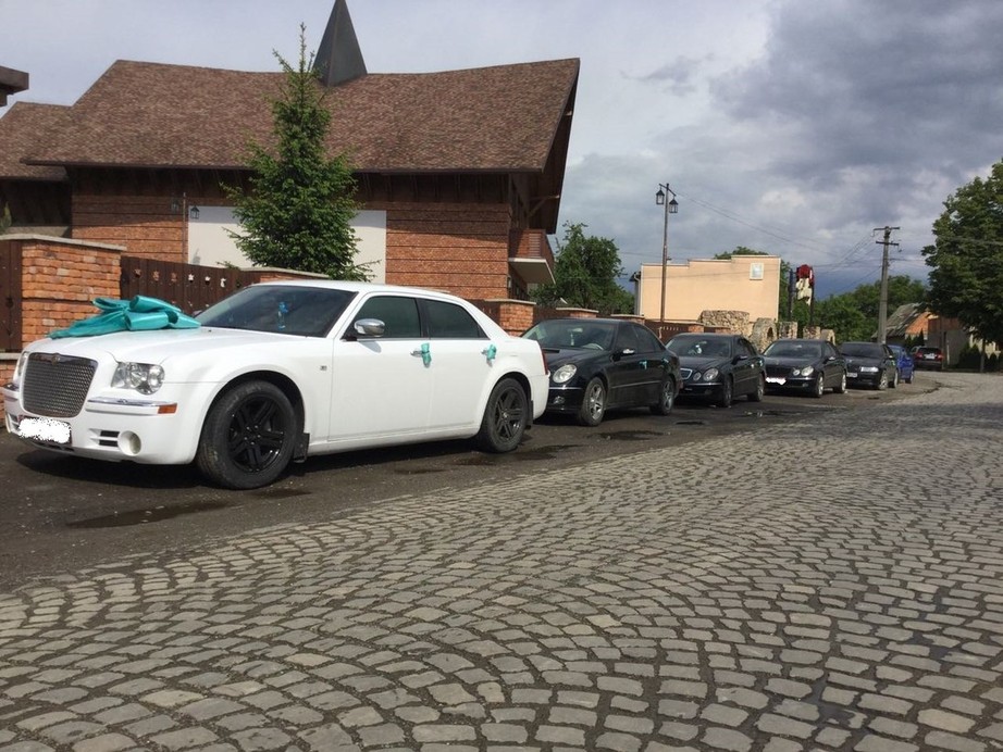 Chrysler 300C & Mercedes w211 
