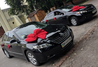 Сергей Свадебный Кортеж прокат Авто на свадьбу Toyota Cam - фото 1