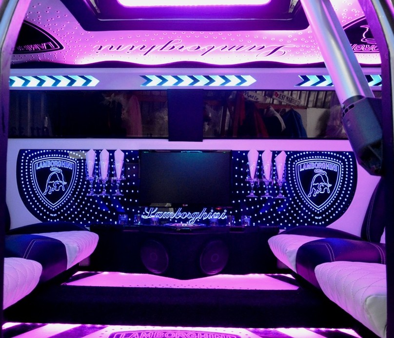 Lamborghini 